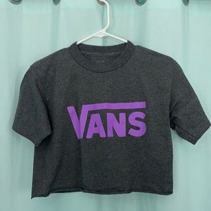 Cropped vans t shirt
